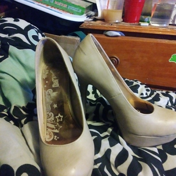 Splash shoes. - Picture 5 of 5